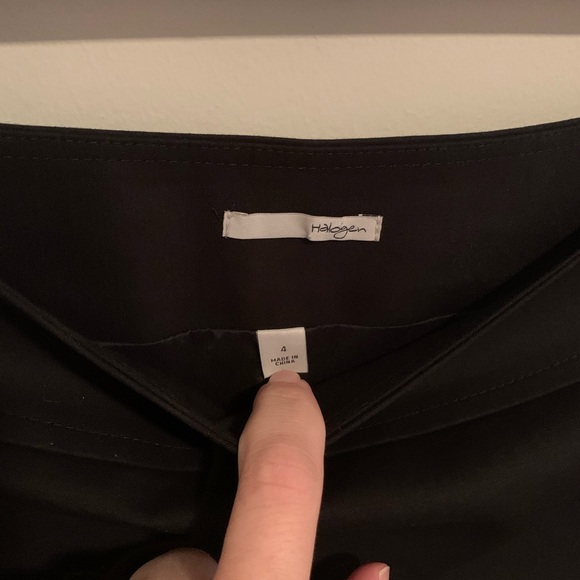 ⭐️ Halogen Black Skirt ⭐️ - Picture 2 of 3